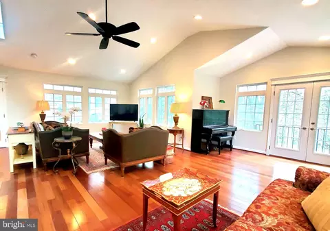 Living - 7713 Crossover Dr, Mclean, VA 22102 photo 1 of 9