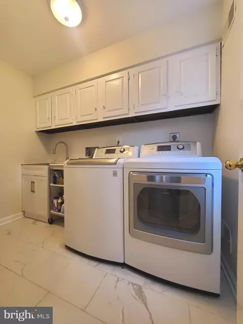 Other - 7713 Crossover Dr, Mclean, VA 22102 photo 5 of 7