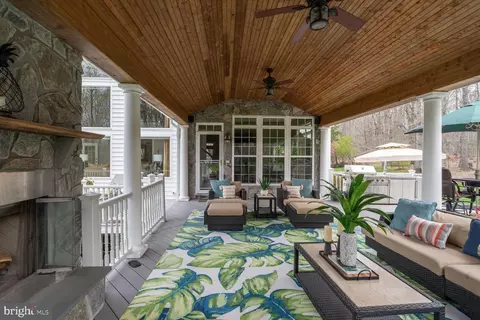 Exterior - 9214 Marovelli Forest Dr, Lorton, VA 22079 photo 7 of 17