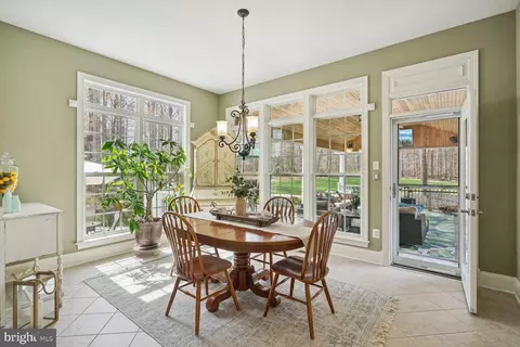 Dining - 9214 Marovelli Forest Dr, Lorton, VA 22079 photo 4 of 4