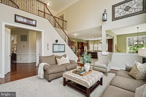 Living - 9214 Marovelli Forest Dr, Lorton, VA 22079 photo 7 of 13