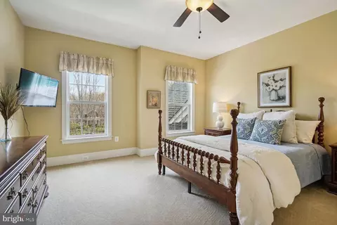 Bedroom - 9214 Marovelli Forest Dr, Lorton, VA 22079 photo 10 of 15