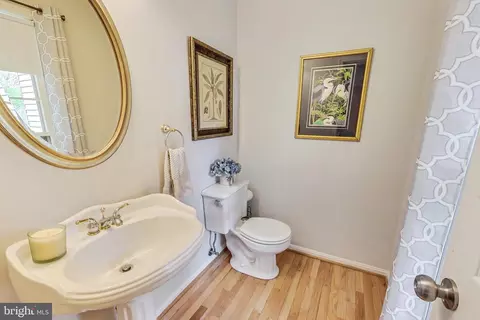 Bath - 7399 Shady Palm Dr, Springfield, VA 22153 photo 1 of 5