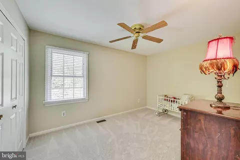 Bedroom - 7399 Shady Palm Dr, Springfield, VA 22153 photo 7 of 15
