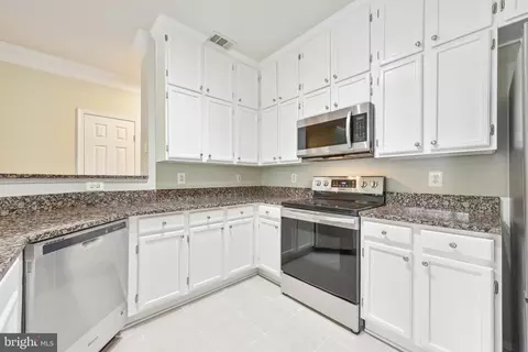 Kitchen - 1530 Spring Gate Dr #9214, Mclean, VA 22102 photo 1 of 3