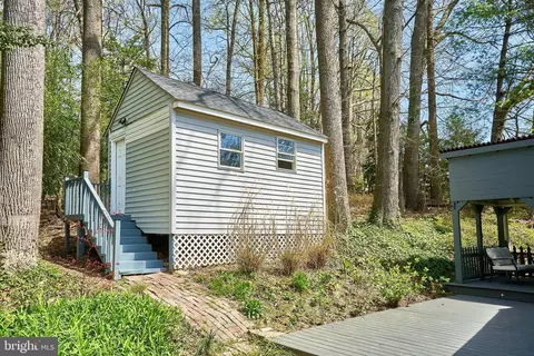 Exterior - 7916 Orange Plank Rd, Springfield, VA 22153 photo 3 of 12