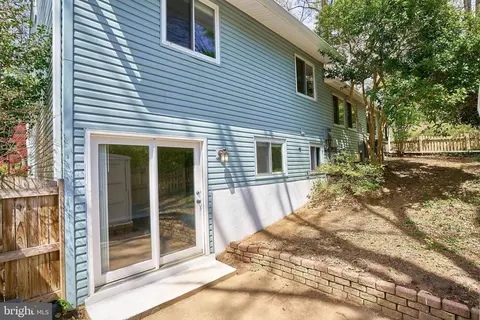 Exterior - 7916 Orange Plank Rd, Springfield, VA 22153 photo 7 of 12
