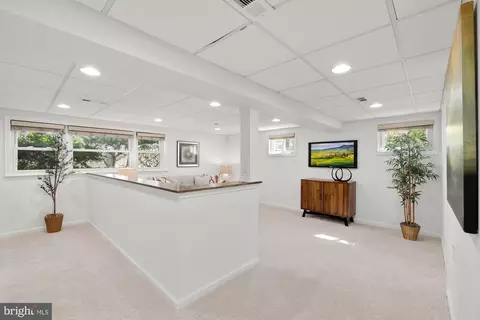 Entry Way - 7208 Wesley Rd, Springfield, VA 22150 photo 2 of 2