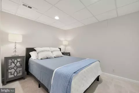 Bedroom - 7208 Wesley Rd, Springfield, VA 22150 photo 6 of 6