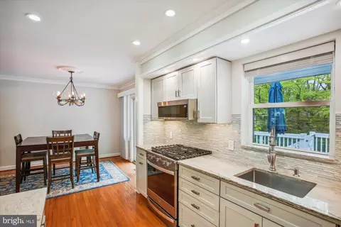 Kitchen - 5503 Atlee Pl, Springfield, VA 22151 photo 3 of 5
