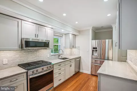 Kitchen - 5503 Atlee Pl, Springfield, VA 22151 photo 1 of 5