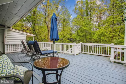 Exterior - 5503 Atlee Pl, Springfield, VA 22151 photo 2 of 4