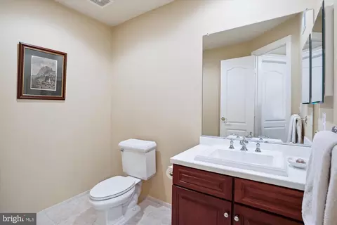 1444 Harvest Crossing Dr, Mclean, VA 22101 photo 37