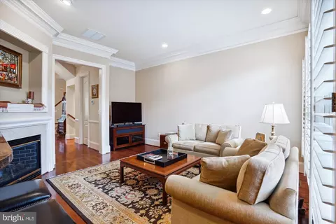 1444 Harvest Crossing Dr, Mclean, VA 22101 photo 17