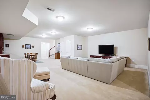 1444 Harvest Crossing Dr, Mclean, VA 22101 photo 39