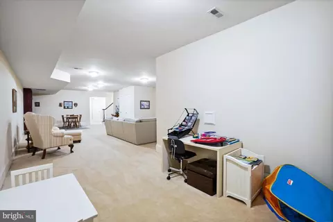 1444 Harvest Crossing Dr, Mclean, VA 22101 photo 45