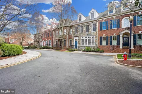 1444 Harvest Crossing Dr, Mclean, VA 22101 photo 52