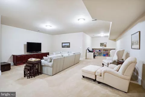1444 Harvest Crossing Dr, Mclean, VA 22101 photo 40