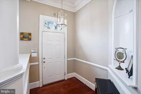 1444 Harvest Crossing Dr, Mclean, VA 22101 photo 2
