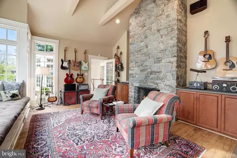 Other - 8509 Brook Rd, Mclean, VA 22102 photo 4 of 10