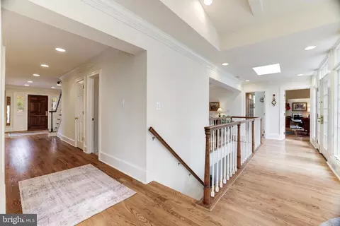 Entry Way - 8509 Brook Rd, Mclean, VA 22102 photo 3 of 10