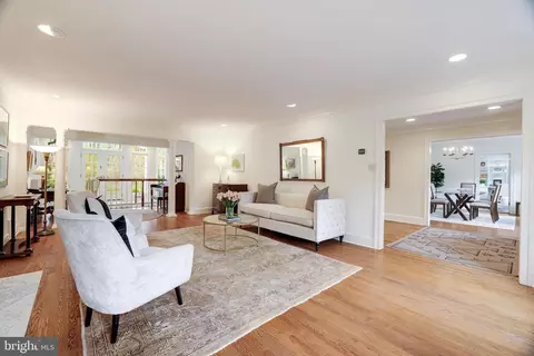 Living - 8509 Brook Rd, Mclean, VA 22102 photo 2 of 16