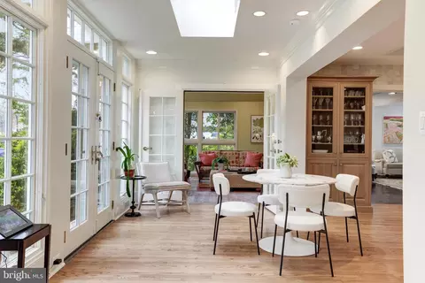 Dining - 8509 Brook Rd, Mclean, VA 22102 photo 10 of 24