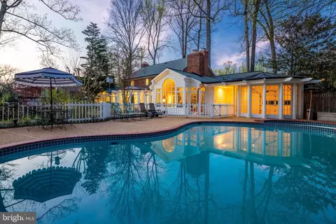 Exterior - 8509 Brook Rd, Mclean, VA 22102 photo 3 of 22