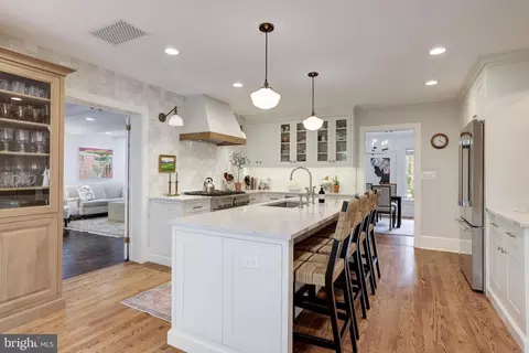 Kitchen - 8509 Brook Rd, Mclean, VA 22102 photo 3 of 14