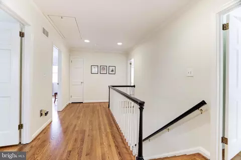 Entry Way - 8509 Brook Rd, Mclean, VA 22102 photo 9 of 10