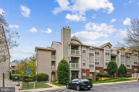 1715 Ascot Way #1715E, Reston, VA 20190