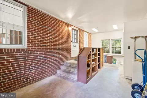 8311 Pohick Rd, Springfield, VA 22153 photo 28