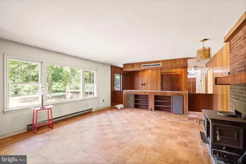 8311 Pohick Rd, Springfield, VA 22153 photo 17