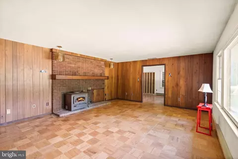 8311 Pohick Rd, Springfield, VA 22153 photo 16