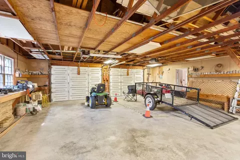8311 Pohick Rd, Springfield, VA 22153 photo 32