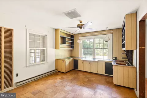 8311 Pohick Rd, Springfield, VA 22153 photo 18