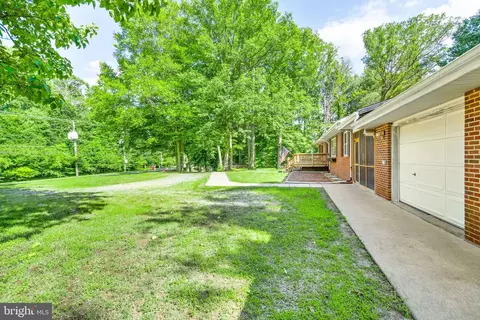 8311 Pohick Rd, Springfield, VA 22153 photo 10