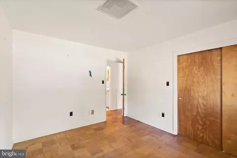 8311 Pohick Rd, Springfield, VA 22153 photo 37