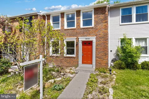 8658 Hickory Ridge Ct, Springfield, VA 22153