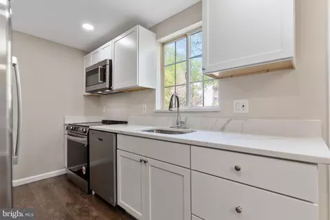Kitchen - 8658 Hickory Ridge Ct, Springfield, VA 22153 photo 1 of 3