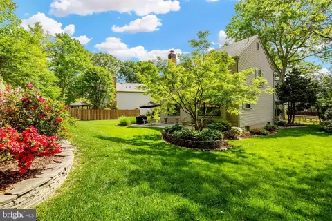 Exterior - 7410 Silver Pine Dr, Springfield, VA 22153 photo 10 of 10