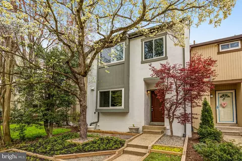 Exterior - 2330 Millennium Ln, Reston, VA 20191 photo 2 of 11
