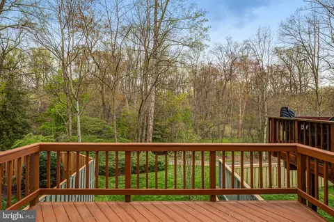 Exterior - 2330 Millennium Ln, Reston, VA 20191 photo 7 of 11