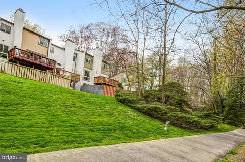 Exterior - 2330 Millennium Ln, Reston, VA 20191 photo 11 of 11