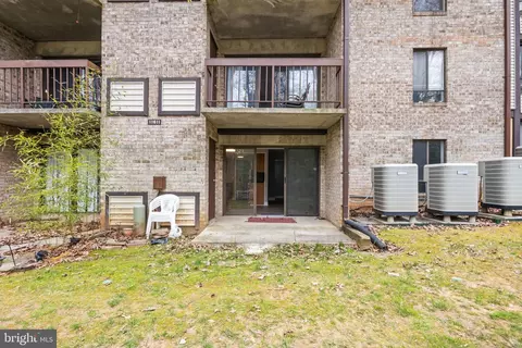 Exterior - 11611 Stoneview Sq #1B, Reston, VA 20191 photo 2 of 3