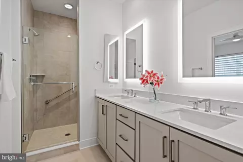 Bath - 11248 Faraday Park Dr, Reston, VA 20190 photo 2 of 3