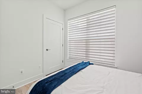 Bedroom - 11248 Faraday Park Dr, Reston, VA 20190 photo 4 of 7