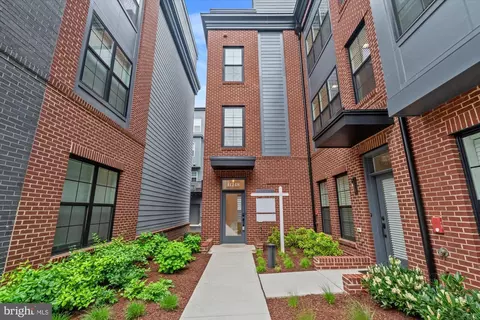 Exterior - 11248 Faraday Park Dr, Reston, VA 20190 photo 1 of 7