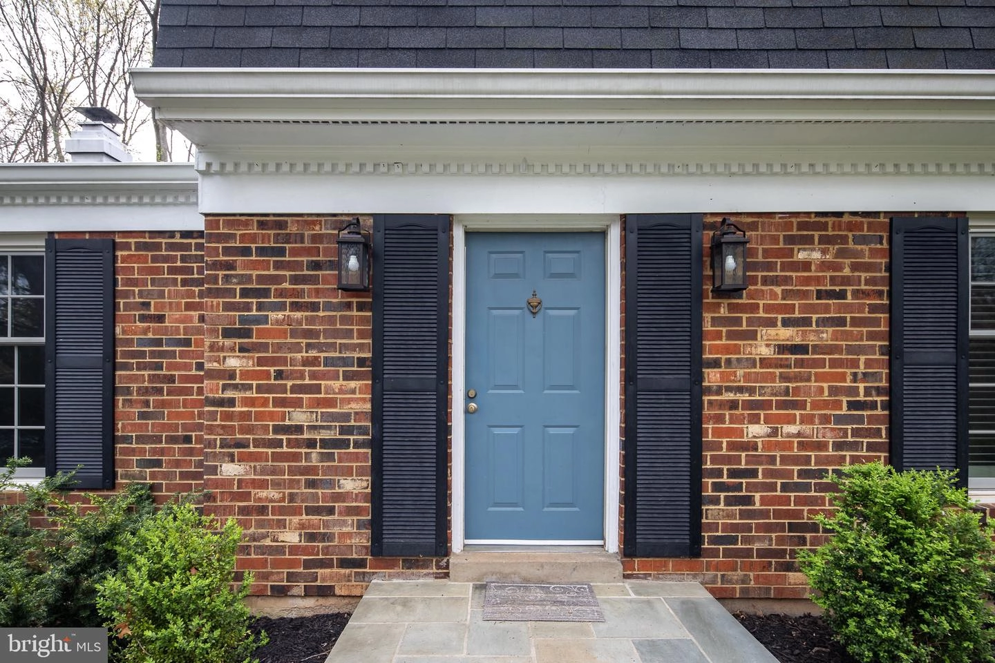 Exterior - 1817 Cranberry Ln, Reston, VA 20191 photo 5 of 12