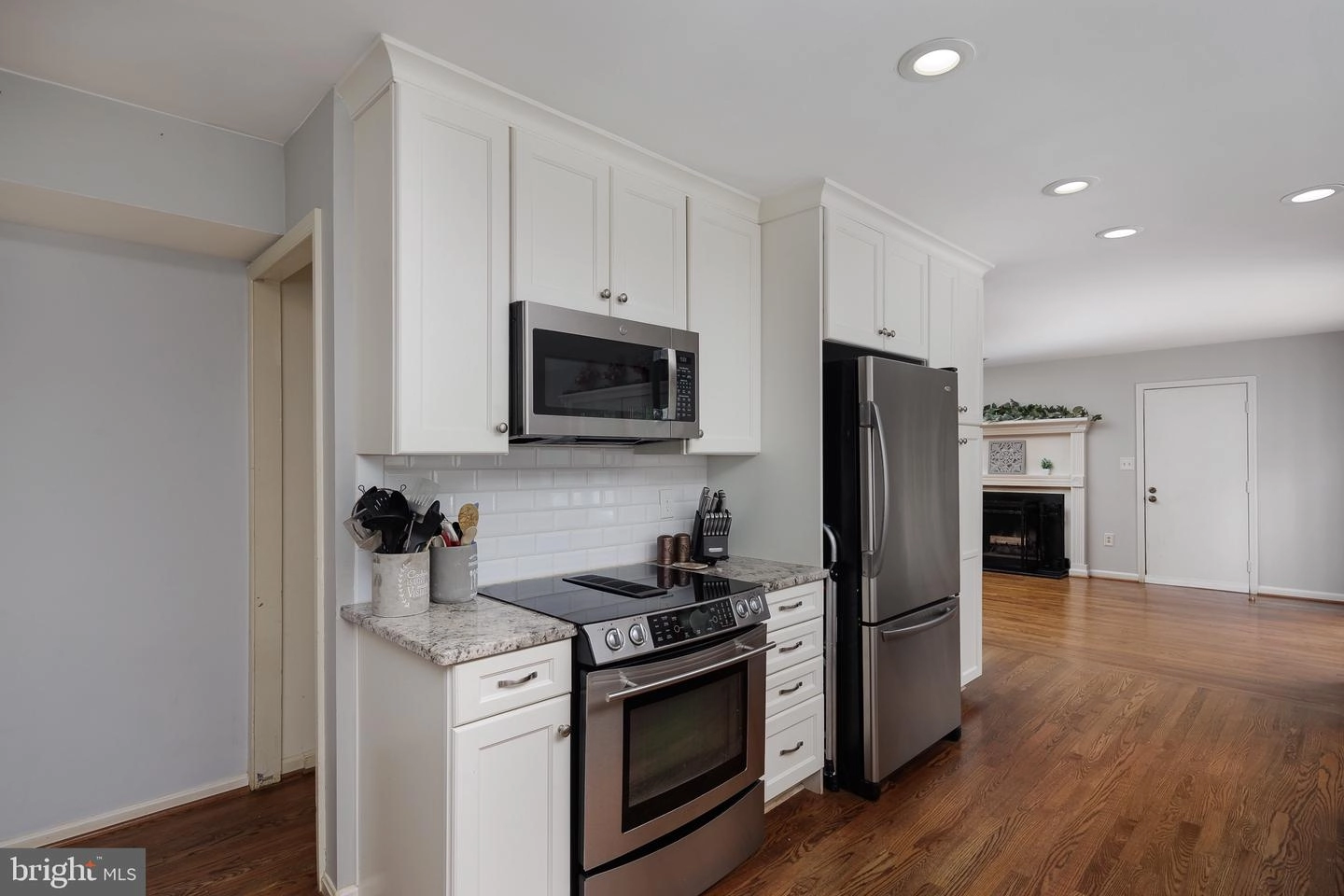 Kitchen - 1817 Cranberry Ln, Reston, VA 20191 photo 4 of 4